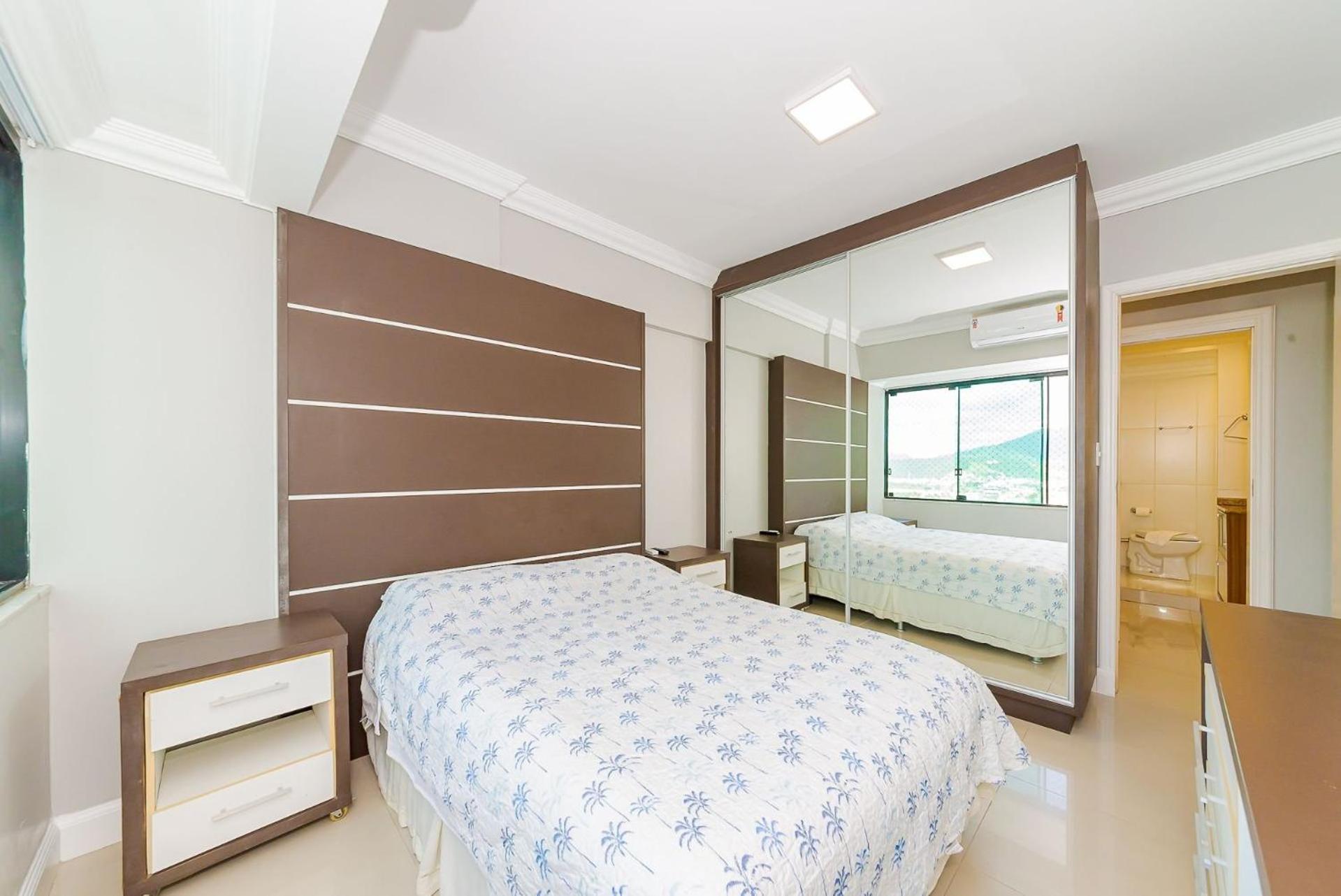 Apto Amplo 1Suite Mais 2Quartos - Quadra Mar 50M Da Praia - Somente Familiares Balneário Camboriú Exteriér fotografie
