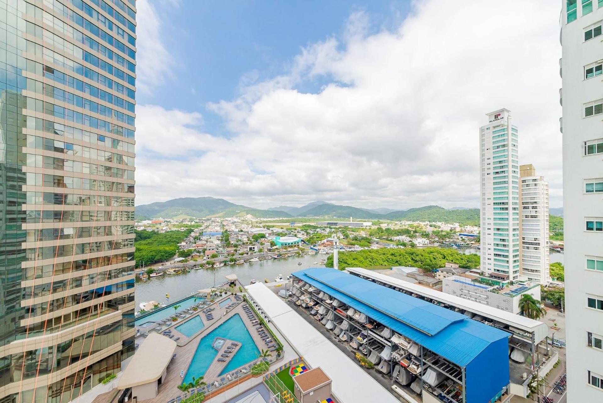 Apto Amplo 1Suite Mais 2Quartos - Quadra Mar 50M Da Praia - Somente Familiares Balneário Camboriú Exteriér fotografie