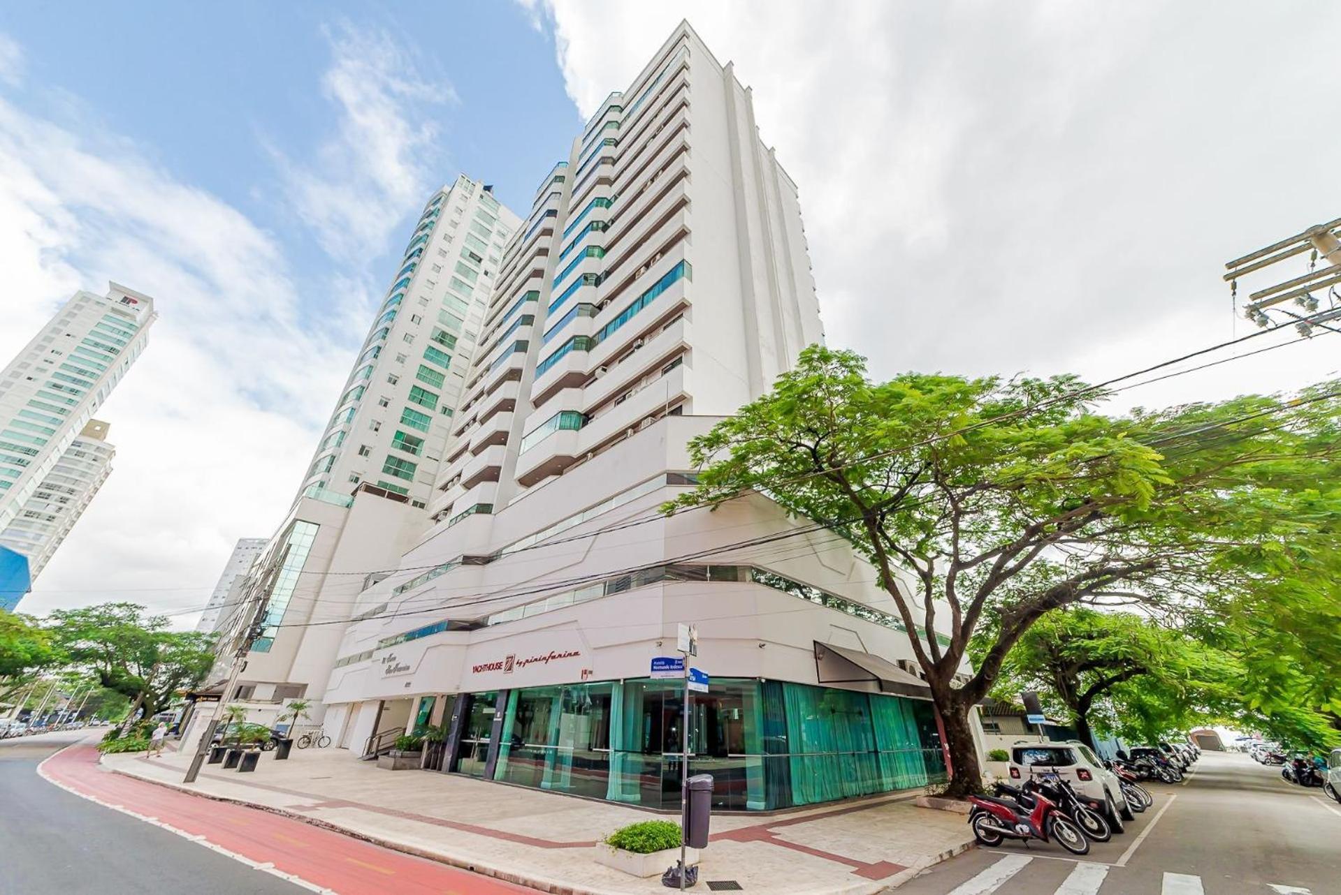 Apto Amplo 1Suite Mais 2Quartos - Quadra Mar 50M Da Praia - Somente Familiares Balneário Camboriú Exteriér fotografie