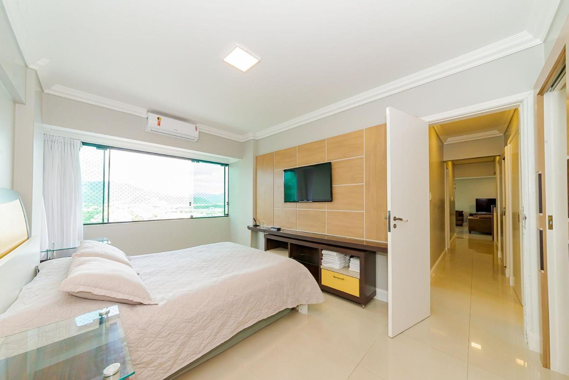 Apto Amplo 1Suite Mais 2Quartos - Quadra Mar 50M Da Praia - Somente Familiares Balneário Camboriú Exteriér fotografie